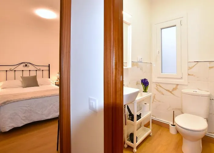 Piso En Centro * Pontevedra