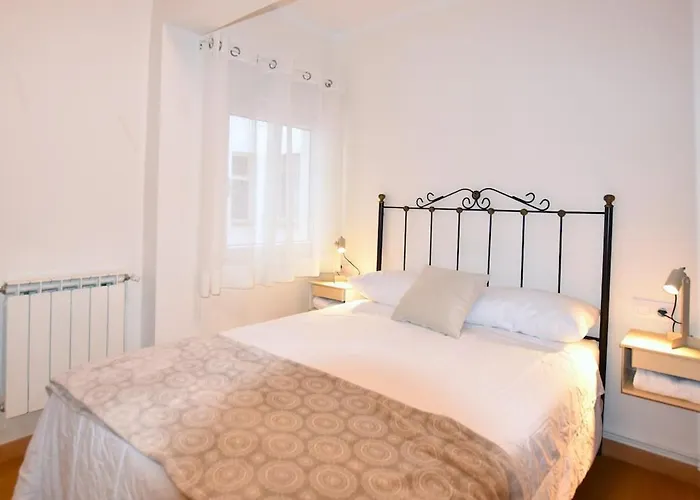 Piso En Centro * Pontevedra